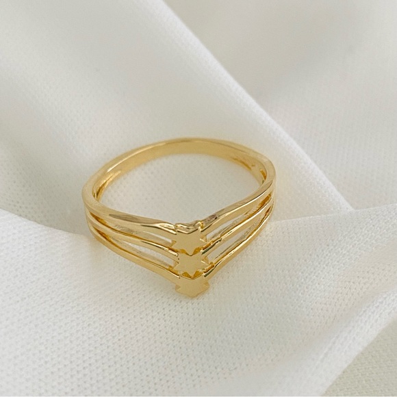 Ocean Wave Ring - Picture 3 of 12